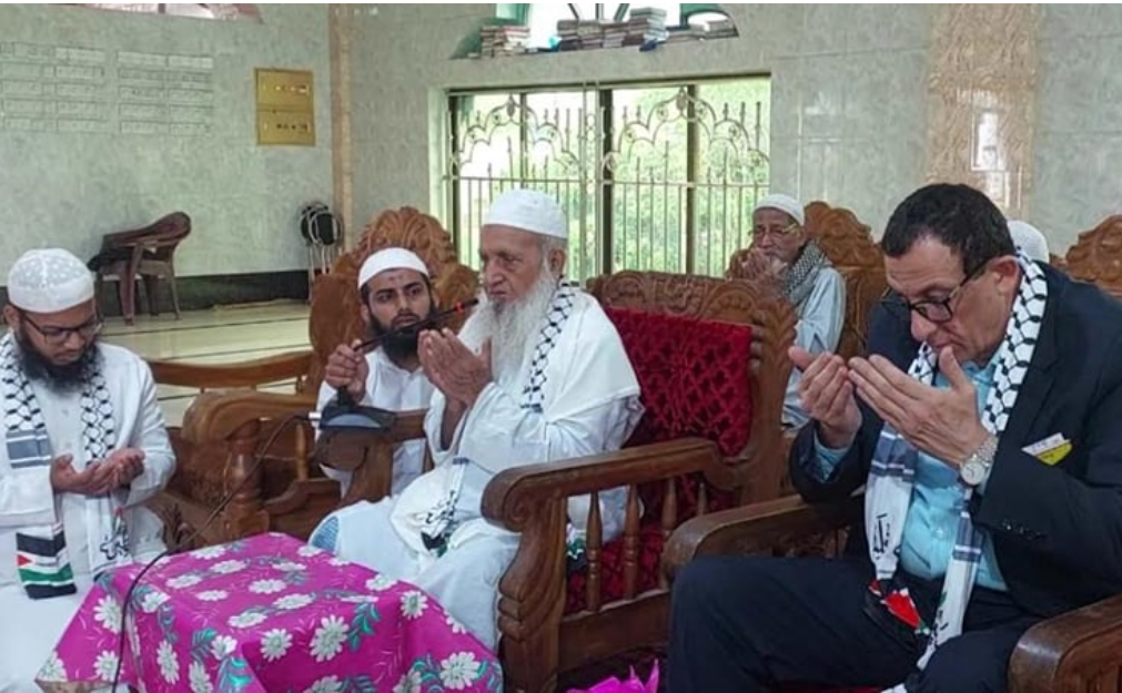 Palestinian Ambassador meets Hefazat Ameer in Fatikchhari 