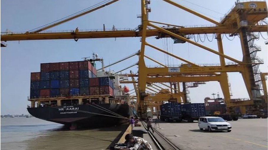 Navy takes over New Mooring Container Terminal operation
