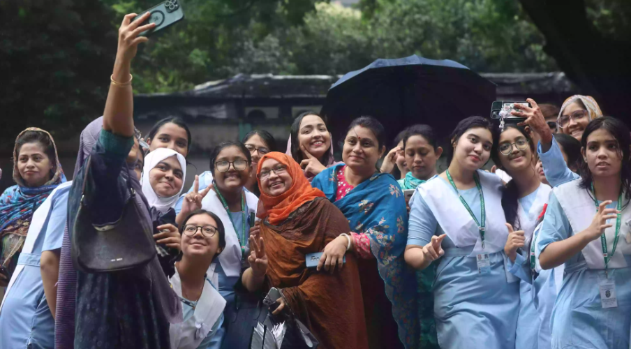 SSC 2025: Rajshahi Board records highest pass rate, Barishal lowest