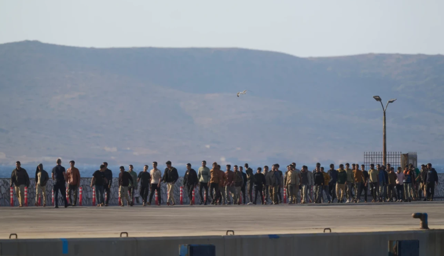 Hundreds of Libya-bound migrants shifted from Crete to mainland Greece