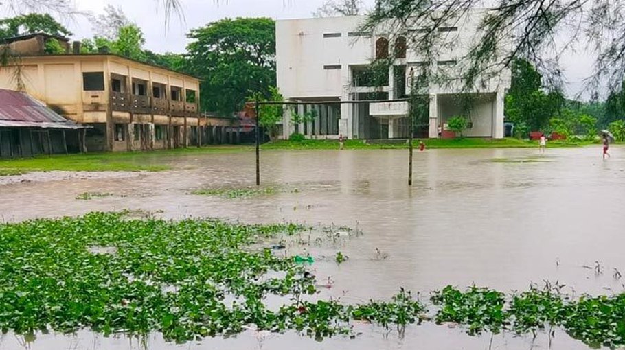 Schools cloud, exams postponed in Noakhali