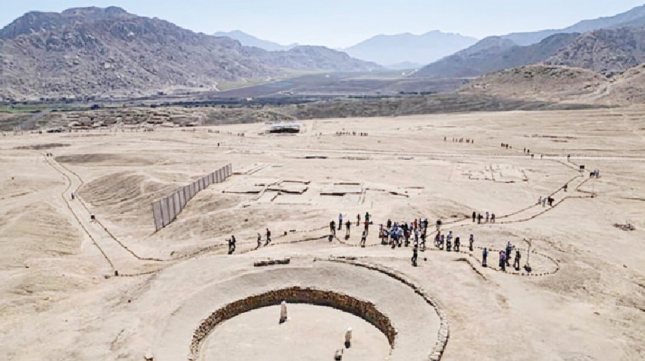 4,000-yr-old Peruvian citadel opens doors  to tourists  