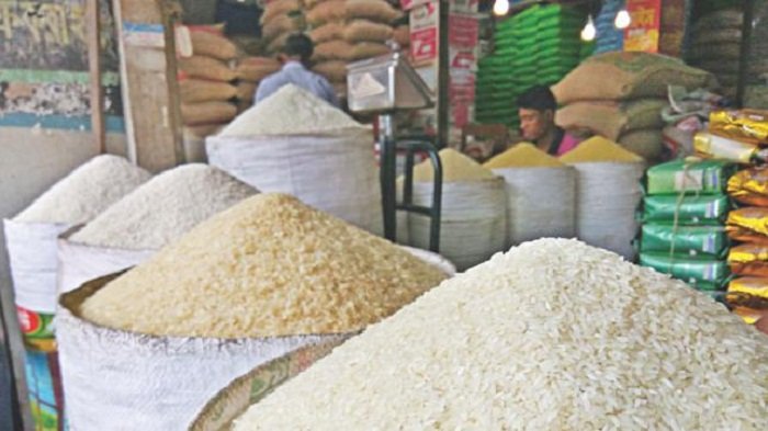 Govt to import four lakh MTs rice