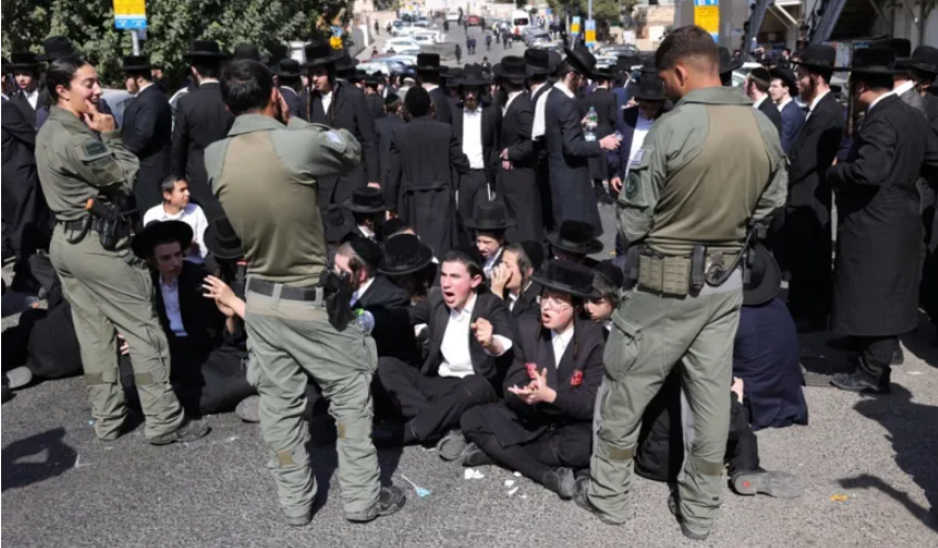 Israeli ultra-Orthodox party quits Netanyahu government over conscription