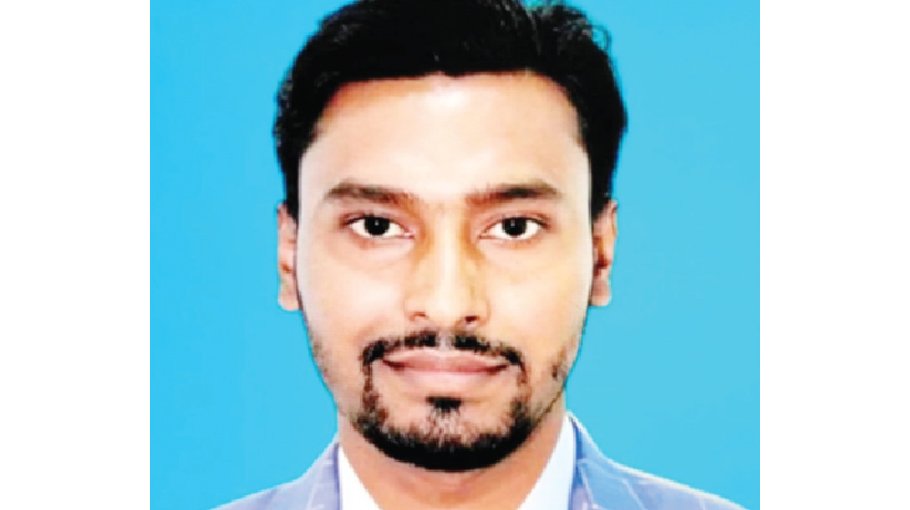 Ex-BNP leader flees in handcuffs after attack on police in Feni