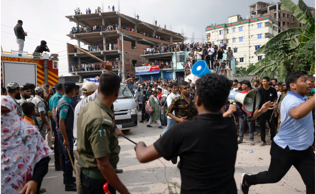 Pilot among 20 dead, 171 injured as BAF fighter jet crushes into Milestone College in Uttara