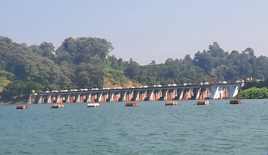 220 MW power generated in Kaptai hydro plant, highest in a year