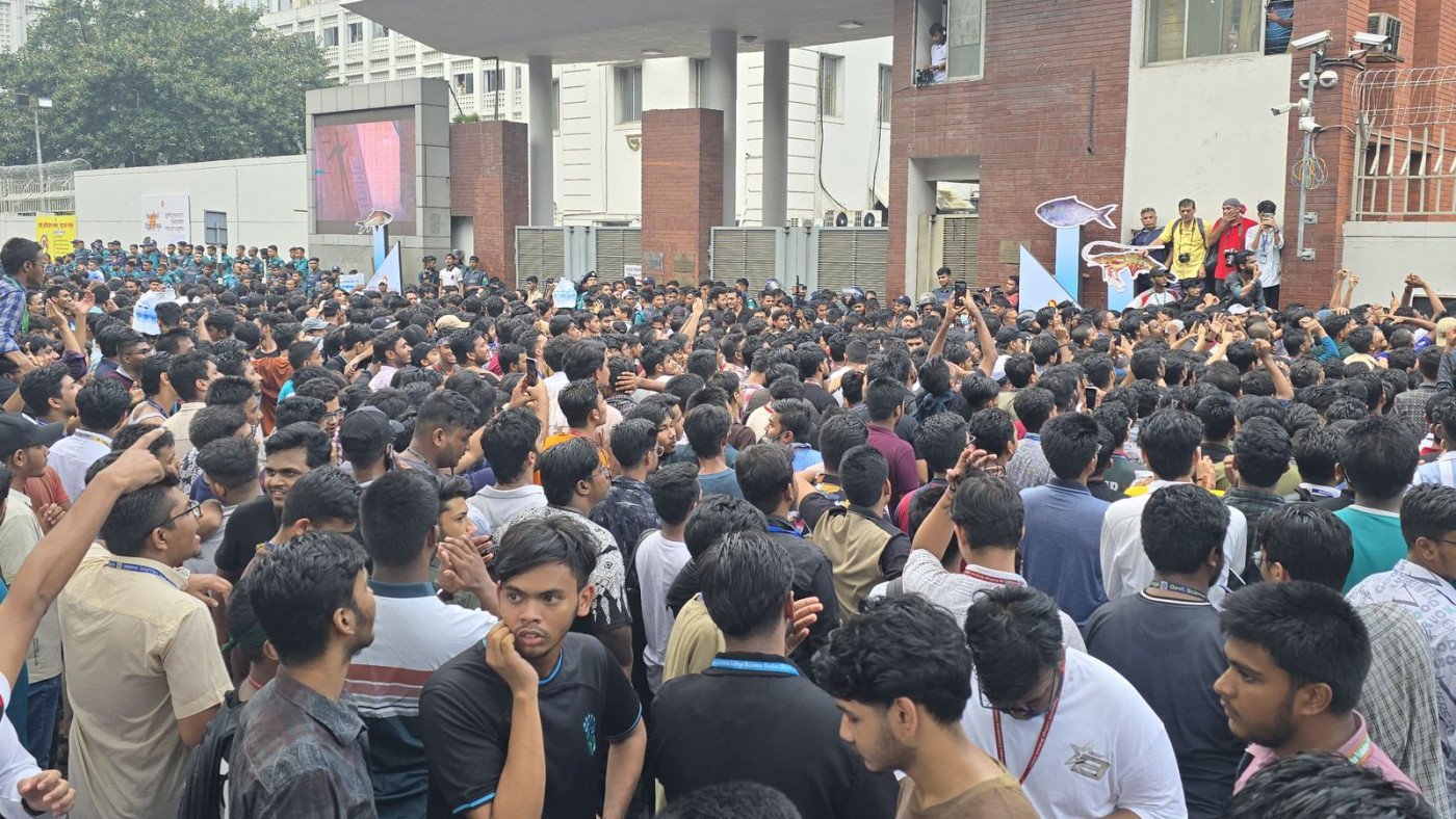 Police sue 1,200 over attacks, vandalism at Secretariat
