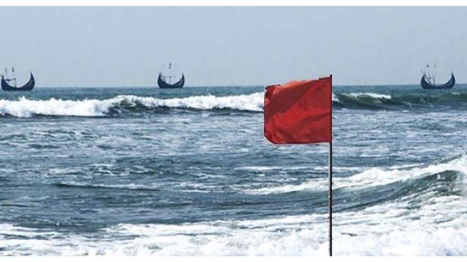 Payra Port asked to hoist signal 3