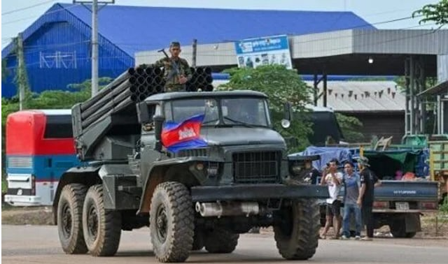 Thailand says open to 'dialogue' with Cambodia to end conflict