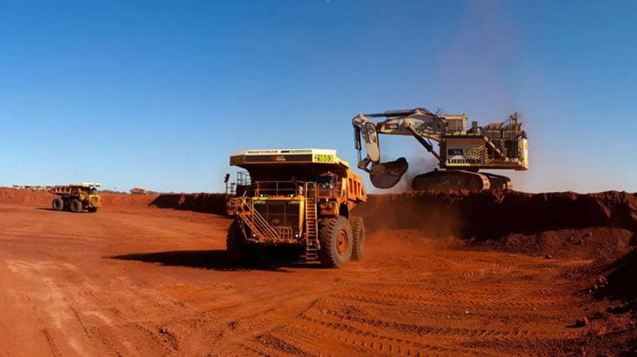 UN climate chief challenges Australia to curb emissions