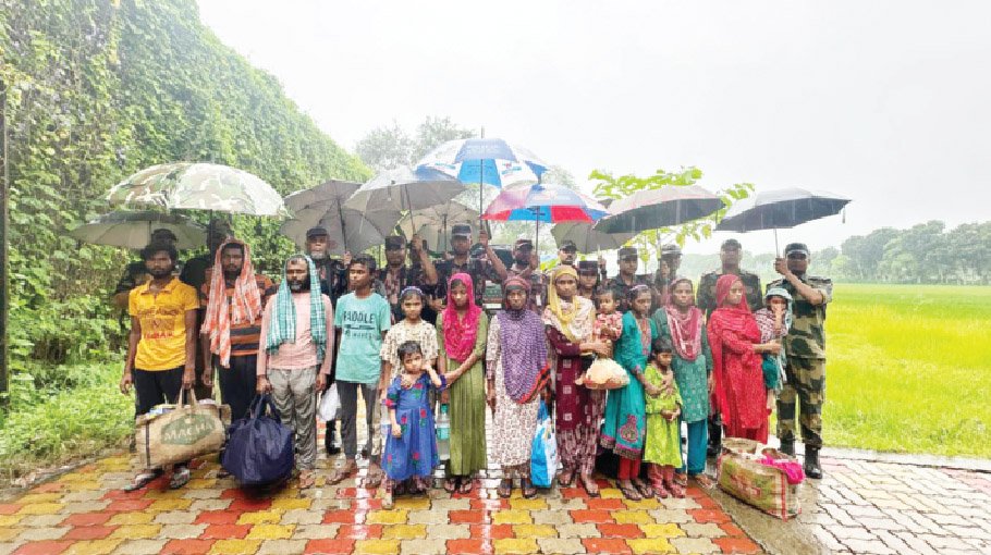 BSF hands over 15 Bangladeshis to BGB at Darshana border