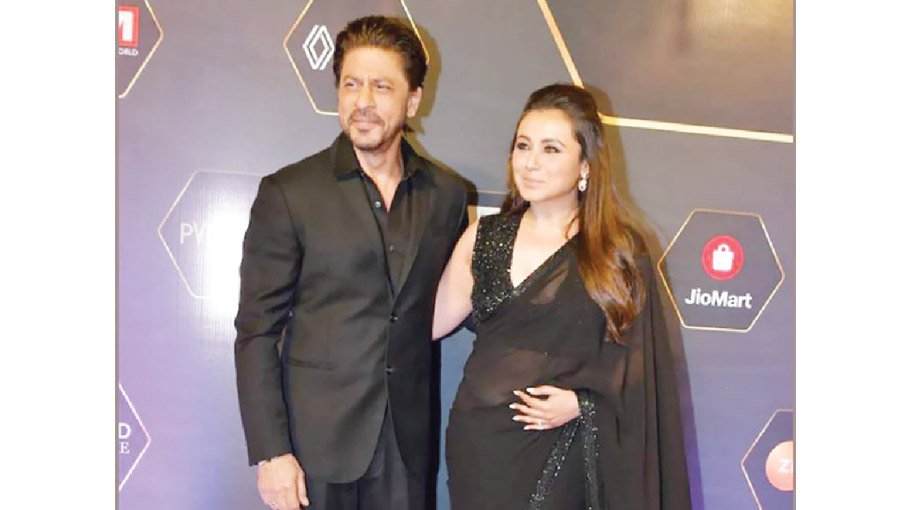 Shah Rukh, Rani win National Film Awards