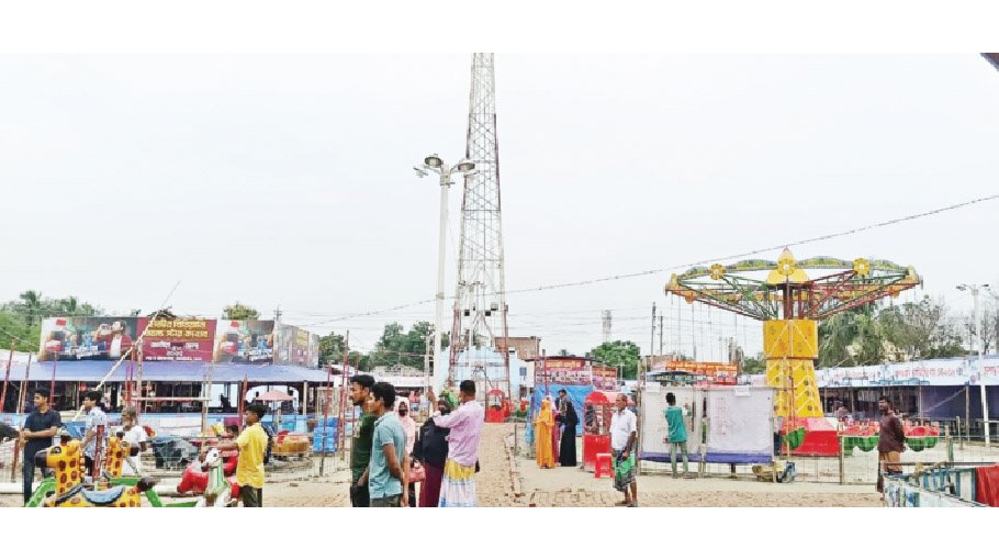 Locals protest fair at Eidgah ground in Rupganj