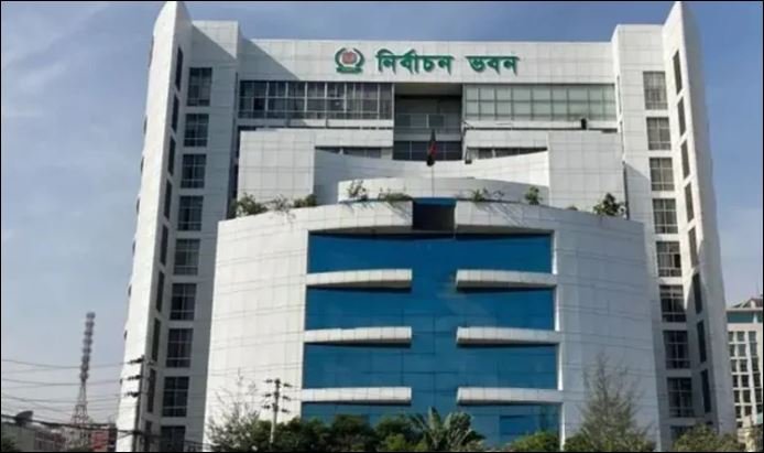 EC publishes draft updated voter list with 12,61,70,900 voters