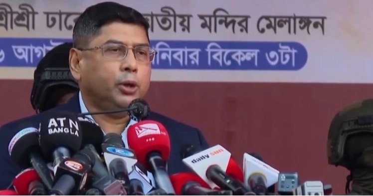 Bangladesh belongs to all, says Army Chief on Janmashtami