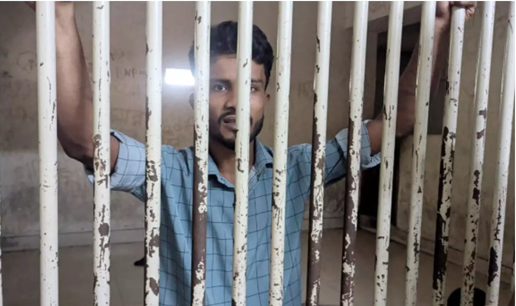 Govt seeks explanation over rickshaw-puller’s arrest