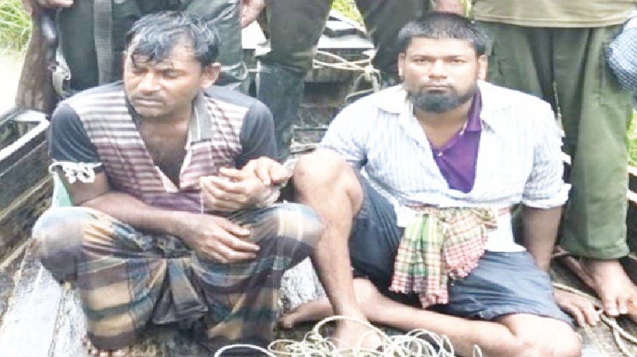 Two deer poachers nabbed in Sundarbans