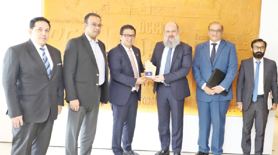 Pakistan keen to boost bilateral trade with Bangladesh 