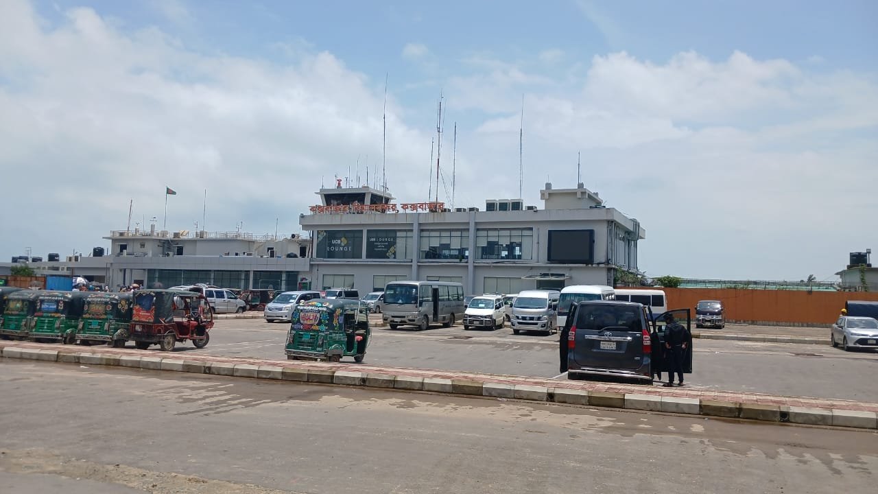 Cox’s Bazar int’l airport to operate by mid-Oct