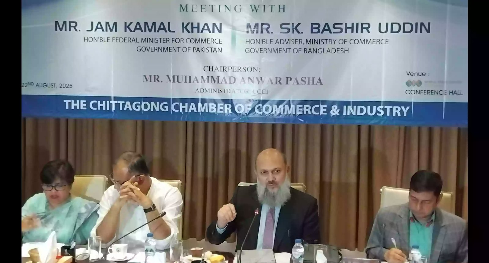 Pakistan to start direct flights with Bangladesh by end of 2025