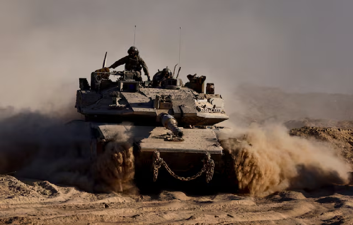 Israeli tanks close in on Gaza City, Trump to chair meeting