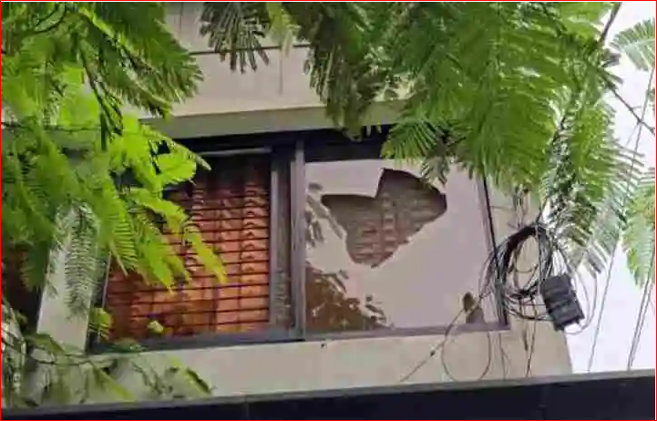 Kader Siddique’s house attacked in Tangail
