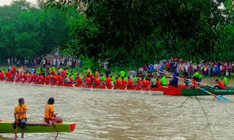 Traditional boat race held in Tangail