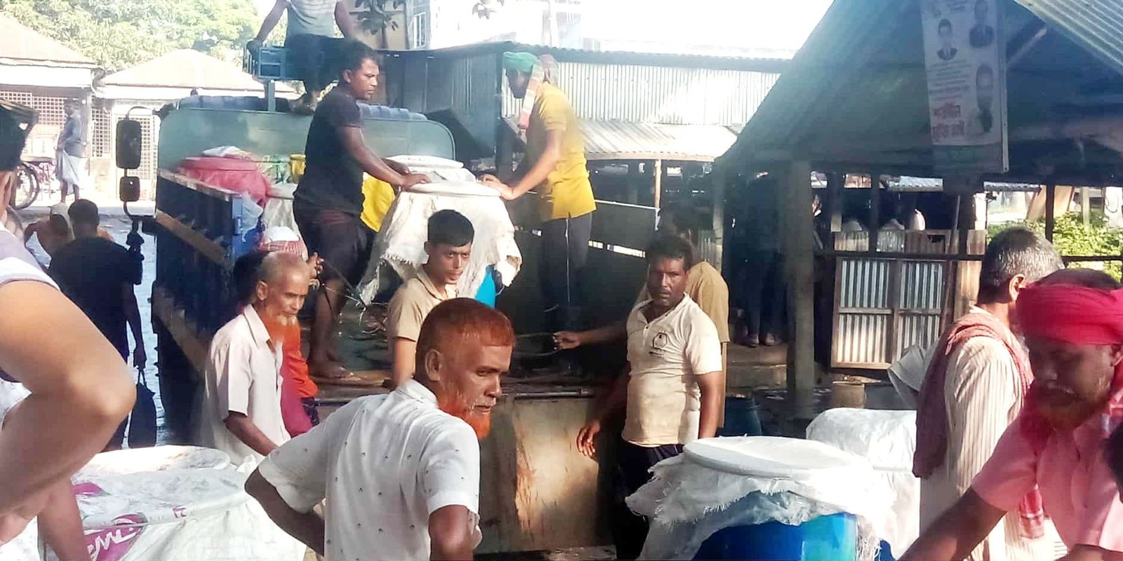 Fish worth Tk 50–60 lakh sold daily at Muladuli Market