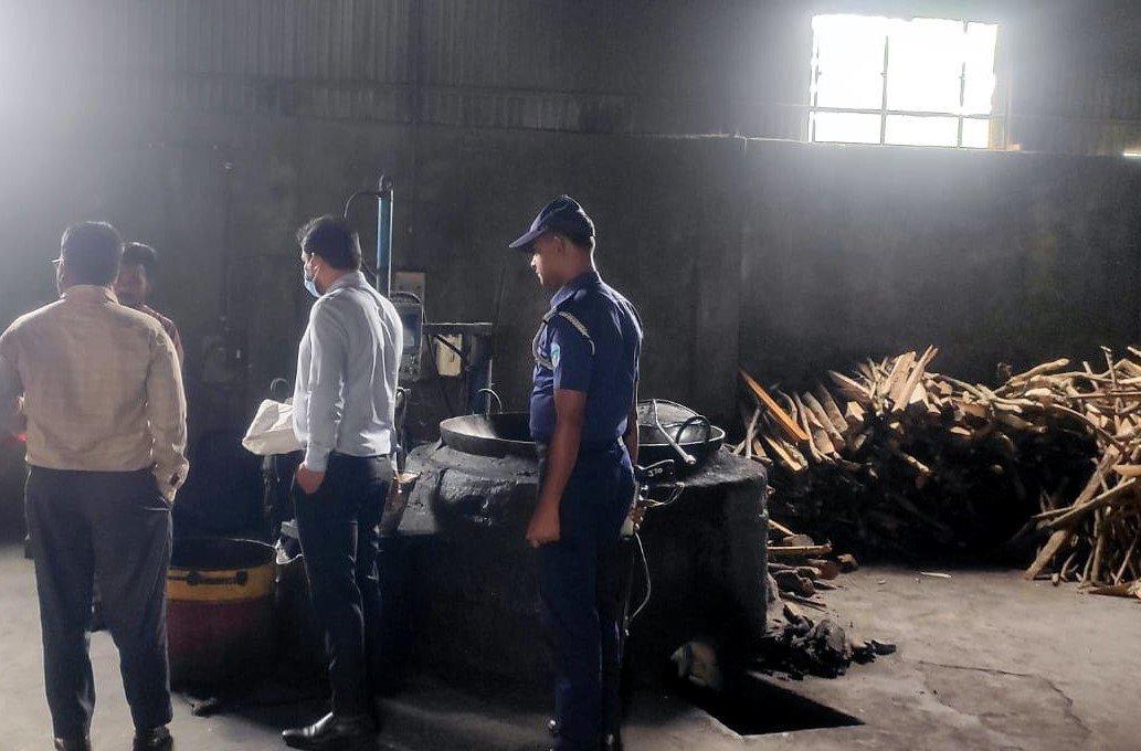 Food factory fined in Cumilla                    