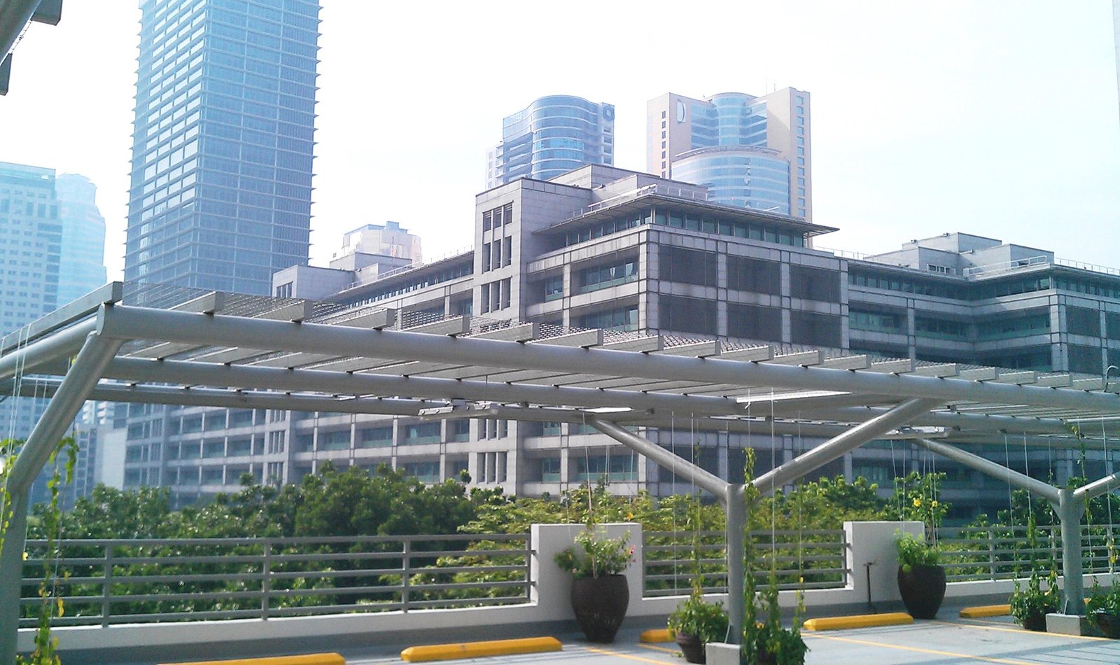 ADB projects 4% growth for Bangladesh in FY2025, 5% in FY2026