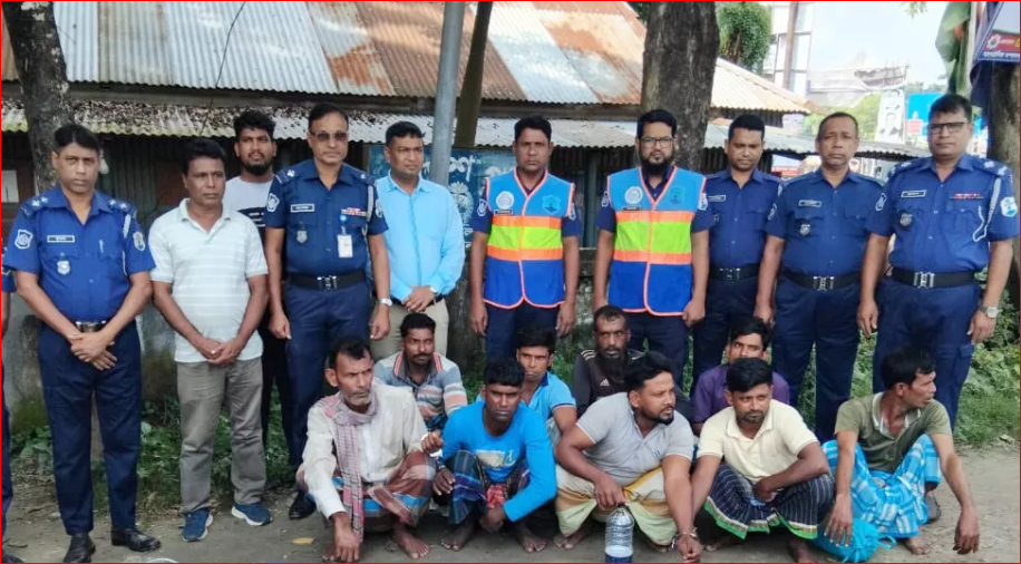 12 fishermen held for defying hilsa ban in Rajbari