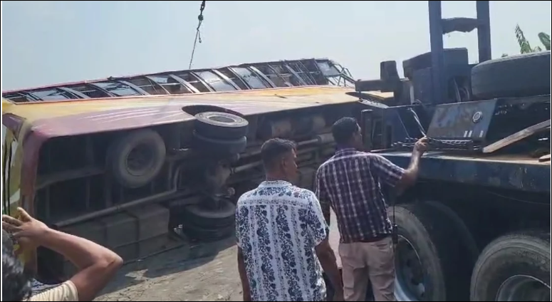 2 killed in Faridpur road crash