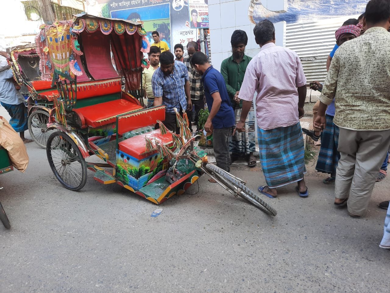 Battery-run rickshaws pose threat to road safety in Tangail