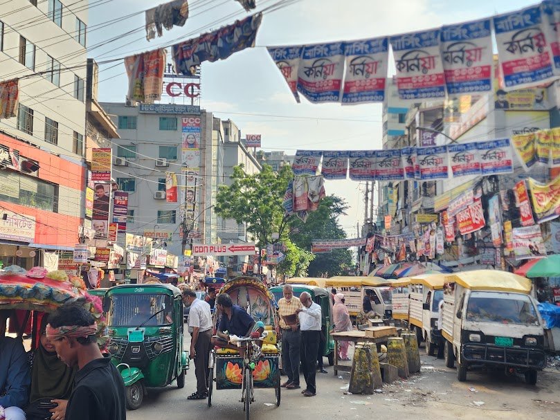 Illegal transports tyrannise commuters