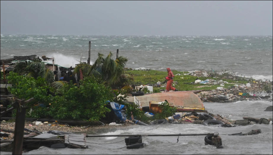Category 5 Hurricane Melissa slams Jamaica with catastrophic winds, flooding