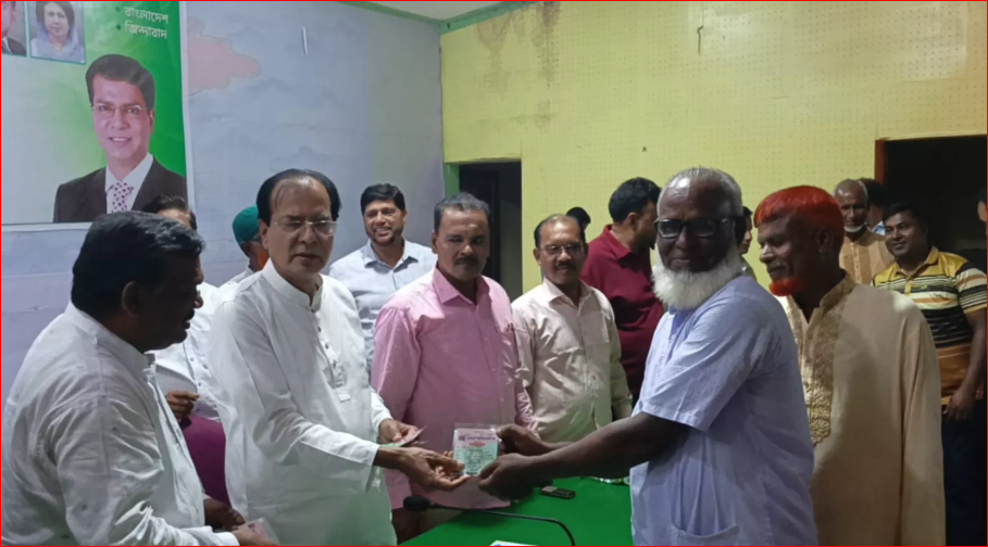 56 UP members from AL, JaPa join BNP in Lalmonirhat