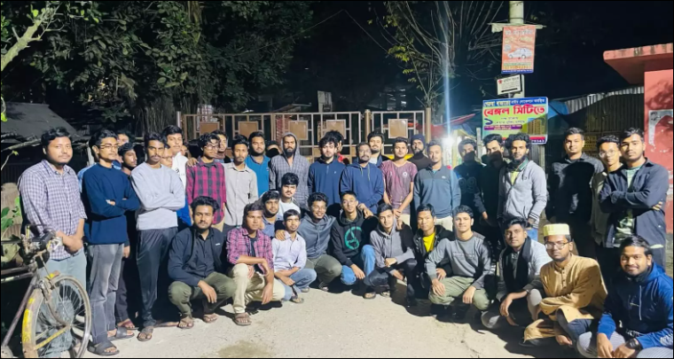 JU tense as JUCSU, Chhatra Shakti hold overnight vigil, bike march