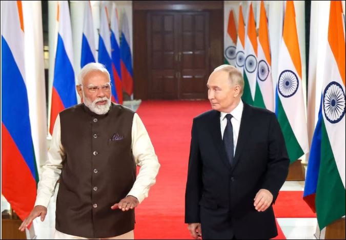 Putin to hold summit talks with Modi in Delhi