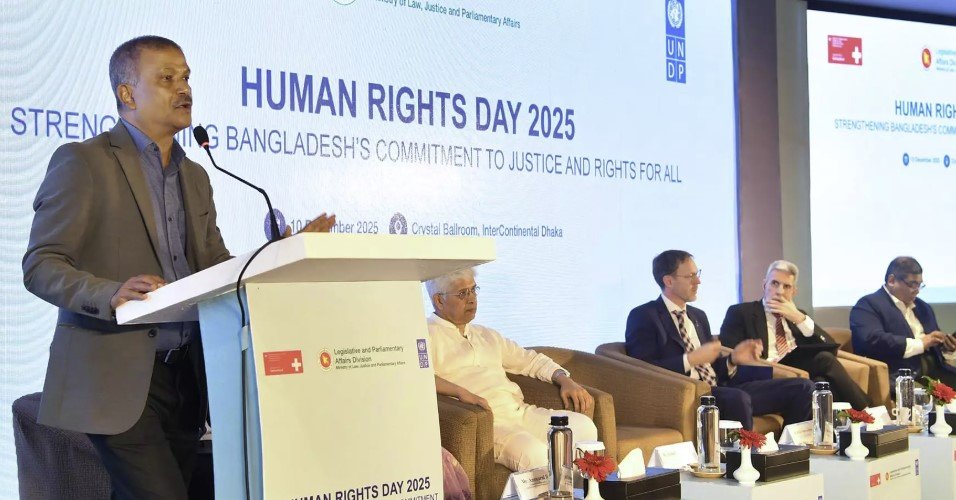 Prospects strong for safeguarding judiciary, caretaker model: Asif Nazrul