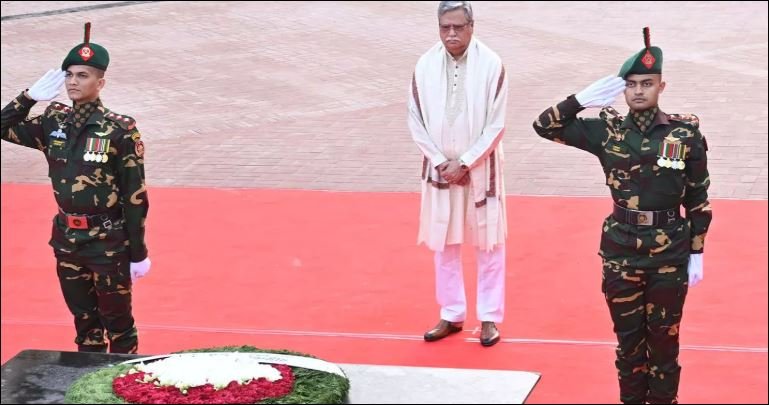 President Shahabuddin, Prof Yunus pay tributes to martyred intellectuals