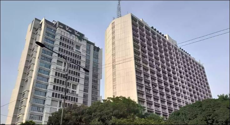 Govt to modernise fire safety, power systems at Bangladesh Secretariat