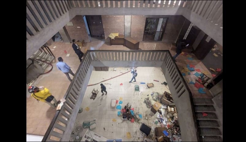 Chhayanaut building set on fire