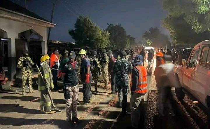 Five killed, over 30 wounded in suspected suicide blast at Nigeria mosque