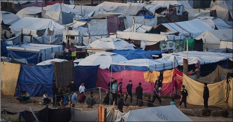 Hamas says it will dissolve Gaza government when new Palestinian body takes over