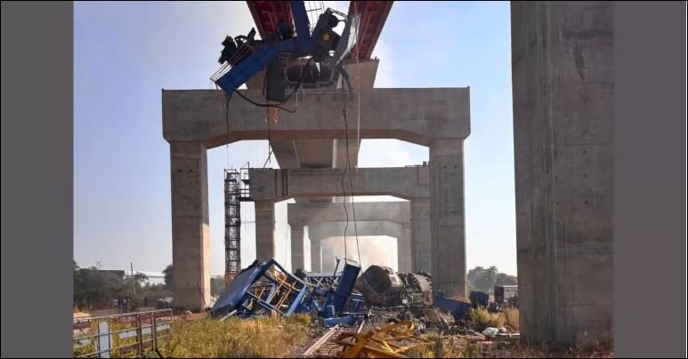 22 killed as crane collapses on train in Thailand