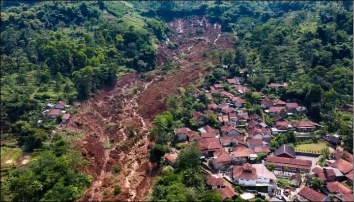 Seven dead, 82 missing after landslide in Indonesia’s Bandung