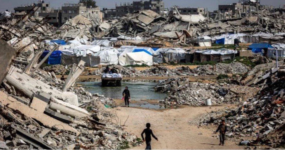 Israeli attacks continue in Gaza and West Bank amid rising tensions