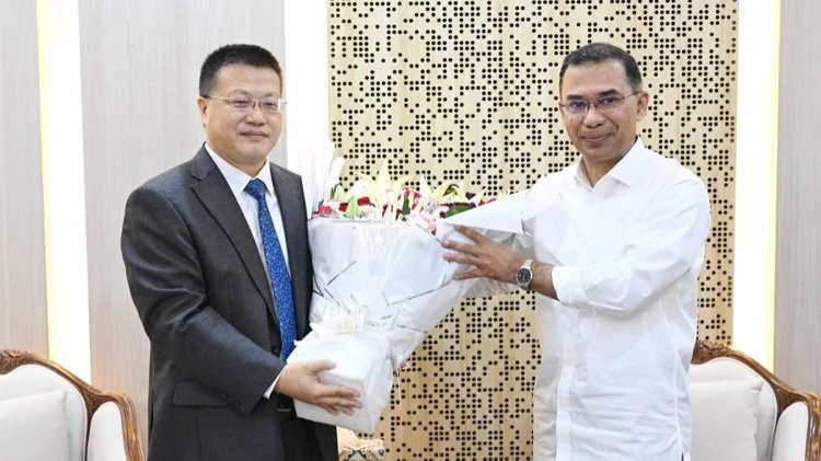 Chinese envoy invites PM to visit China