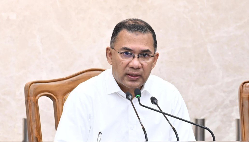 PM seeks officials' cooperation to implement BNP's election manifesto